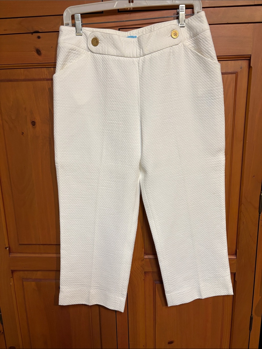 J. McLaughlin white Cropped Textured Ankle Pants with Gold Buttons